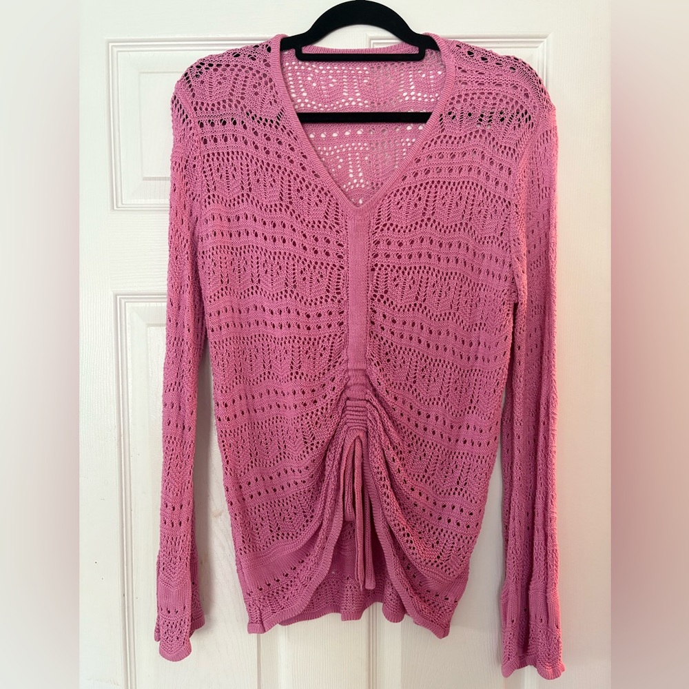 Pink Knit Crochet Top Flare Sleeve boho Romantic Medium Feminine Open Knit